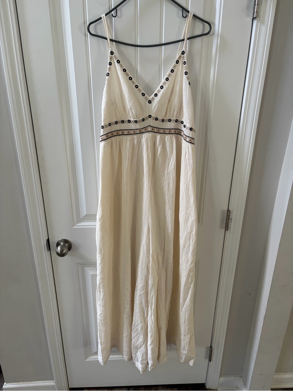 American Eagle Wide Leg Embroidered Gauzy Jumpsuit Sz L